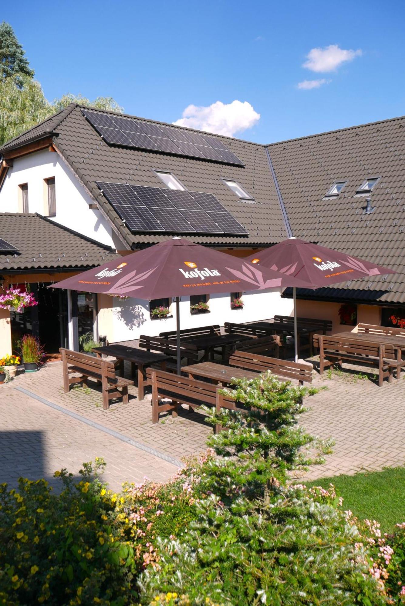 Hospudka A Ubytovani U Mitucha Zenklava Exterior photo